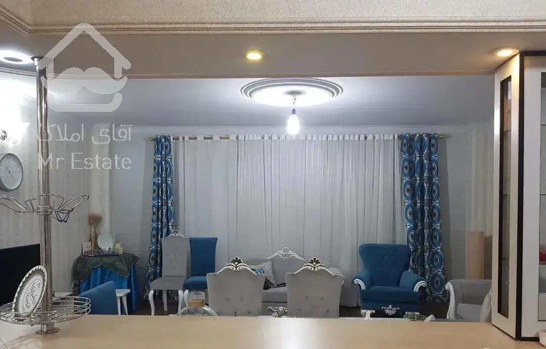 85متری 2خواب فول امکانات/شمال دریاچه چیتگر/منطقه22