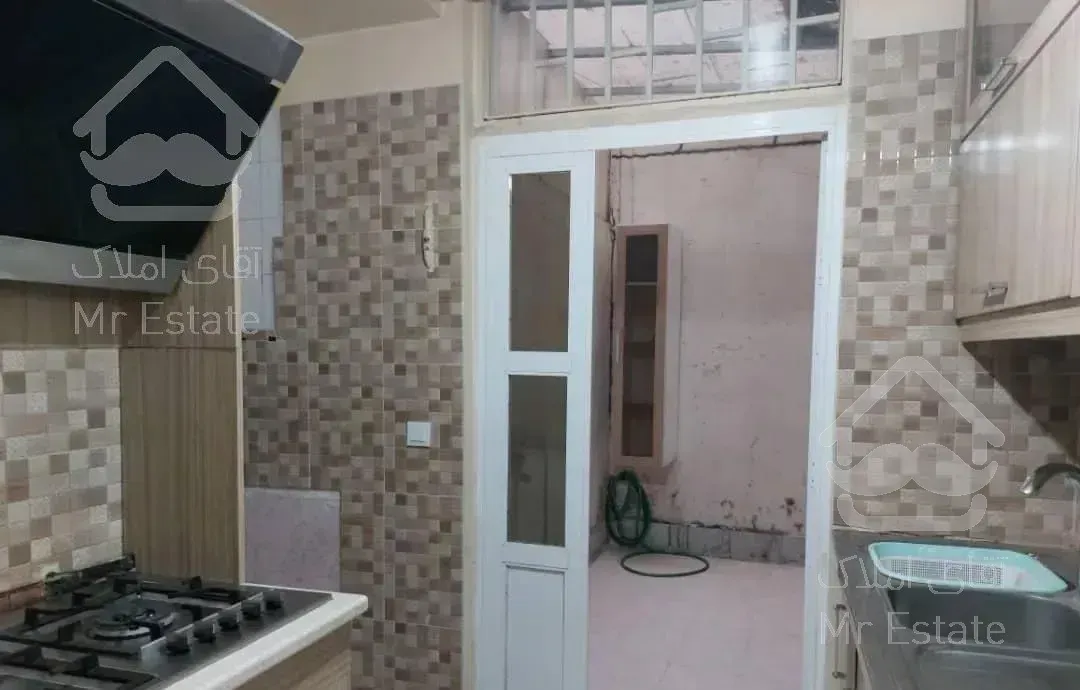 ۷۲ متر تمیز در چهار راه ولیعصر