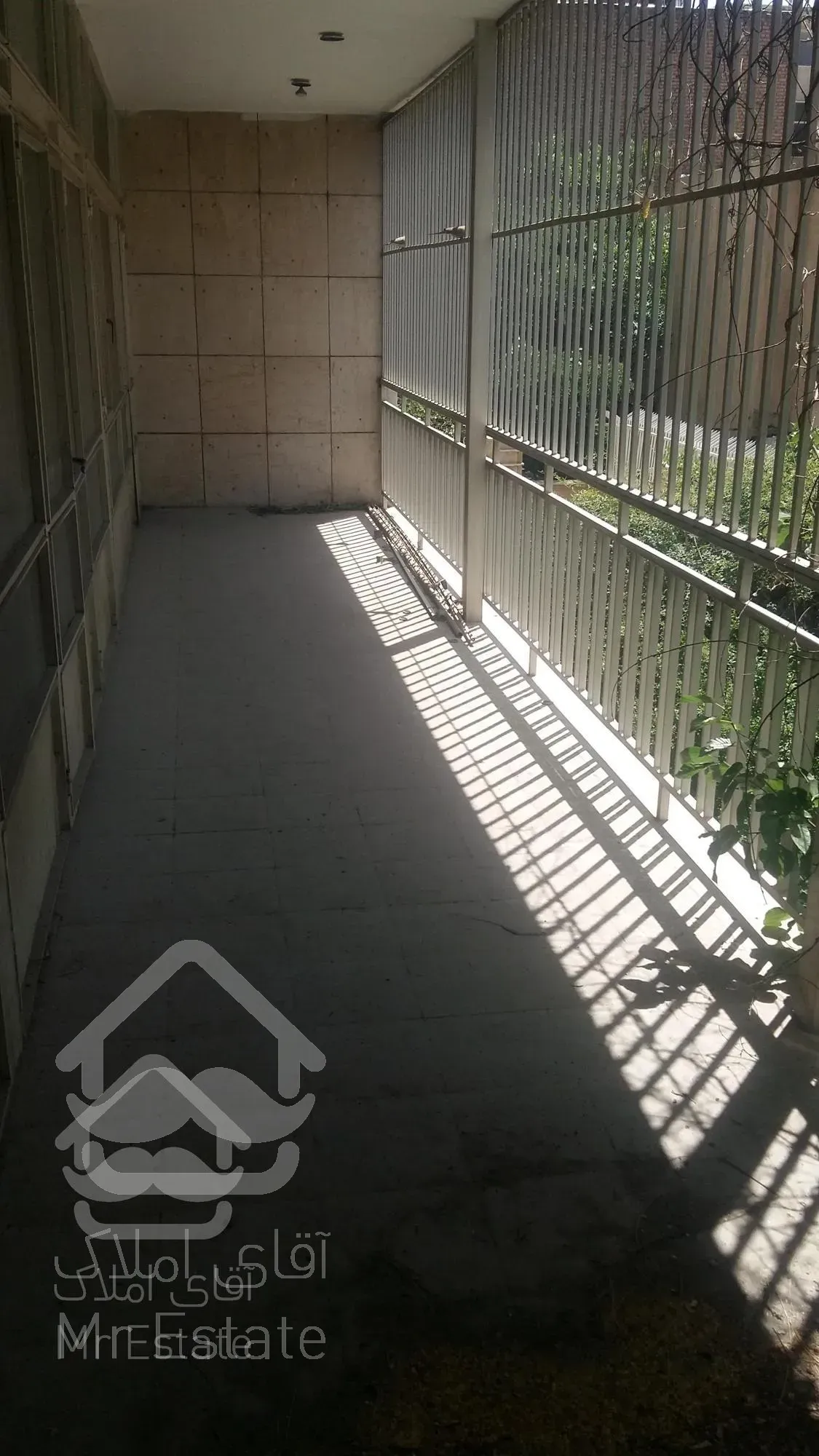 1 واحد از 2 واحد دارای 160 متر قدارلسهم