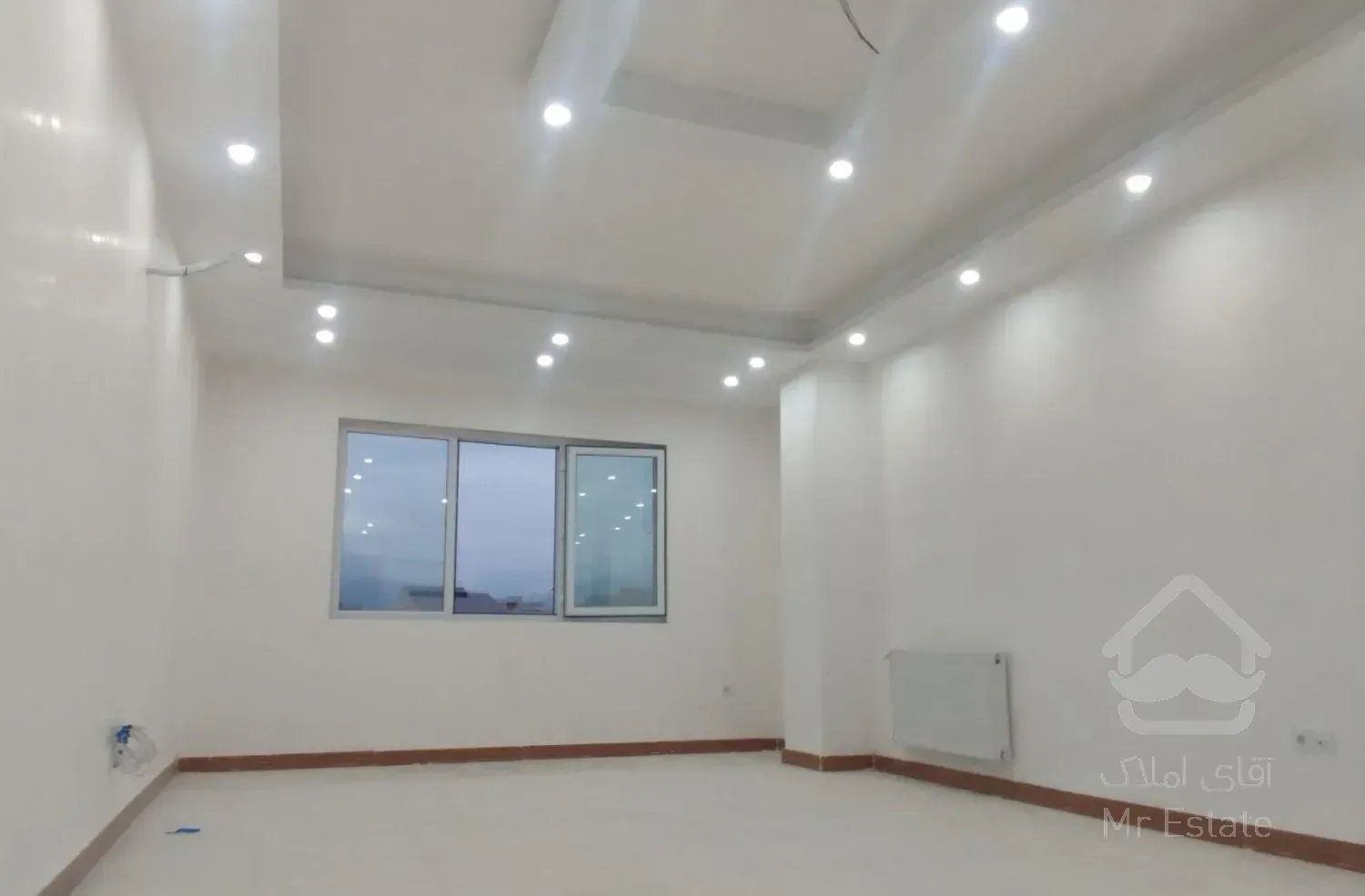 آپارتمان نوساز ۱۰۵متری