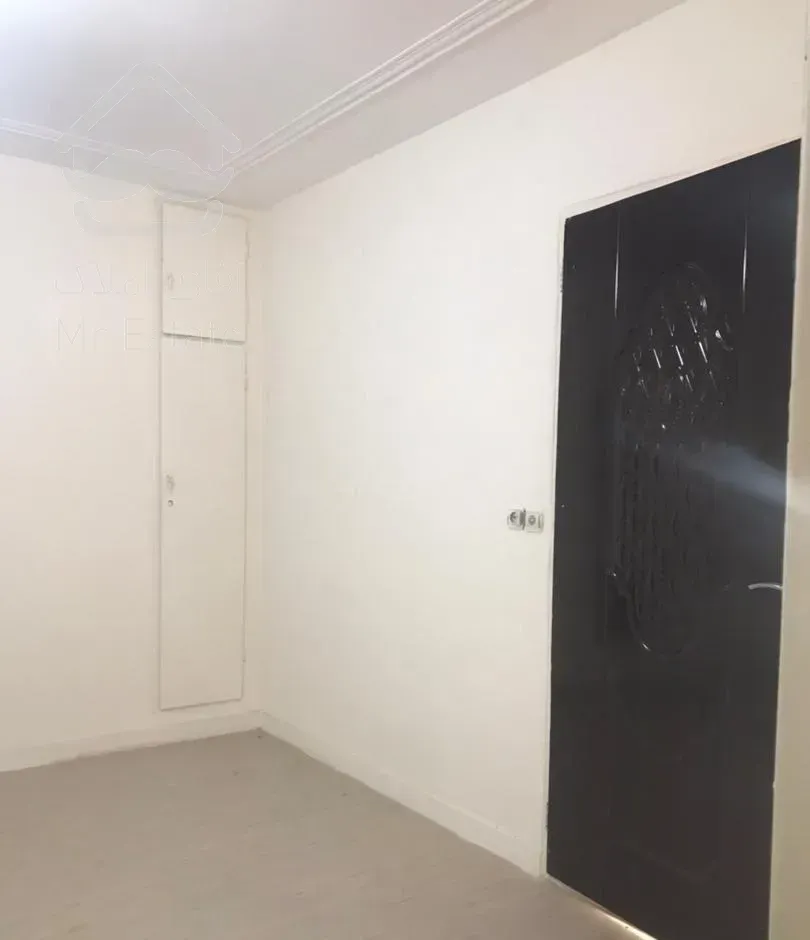 آپارتمان ۳۵ متری تک واحدی ،خوش نقشه تخلیه