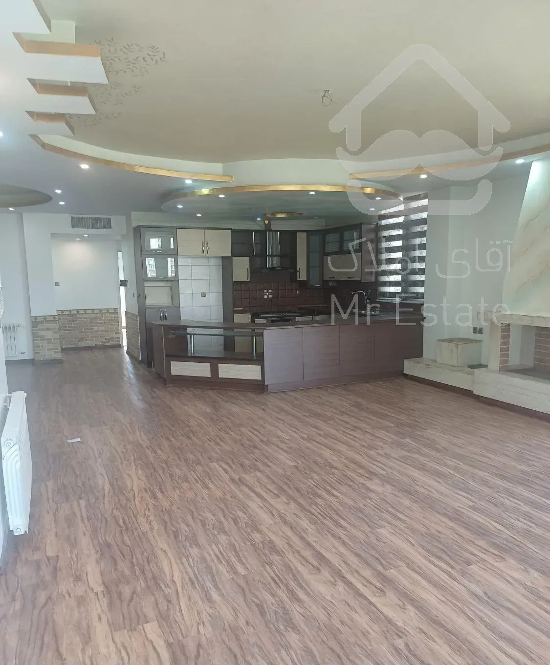 آکواریومی از نور ،۱۴۰متر تکواحدی ۳نبش،میادین دنج