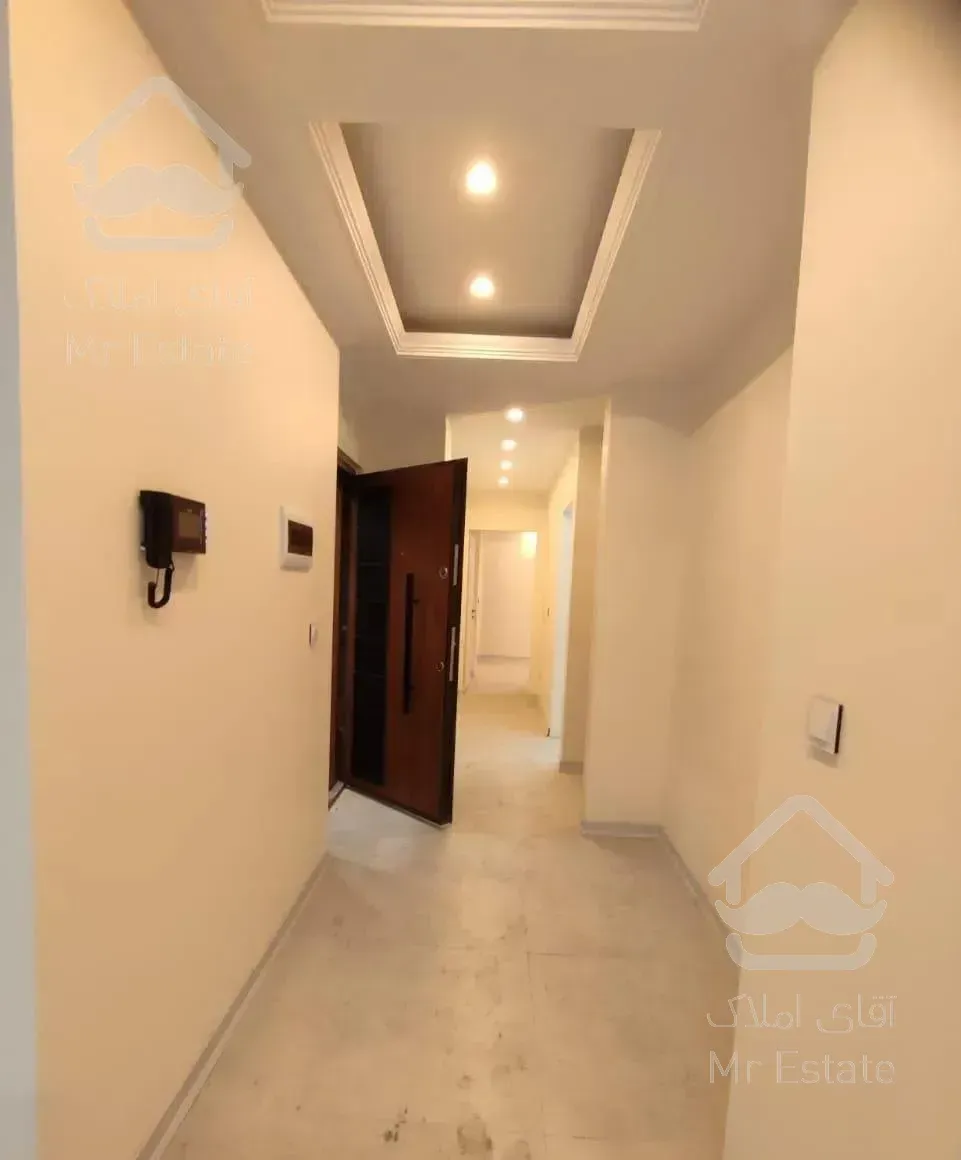 ۱۴۰ متر ۳ خوابه ۲ پارکینگ / چیتگر