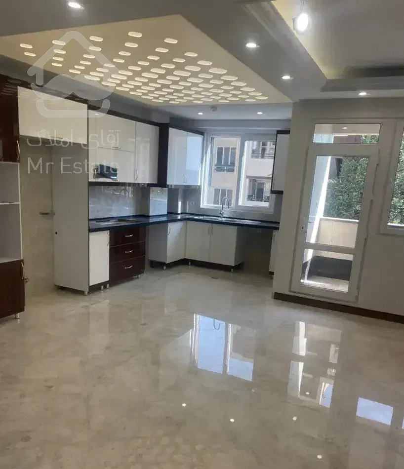 120متر +نوساز+کلید نخورده +خوش نقشه+بلوار ازادگان