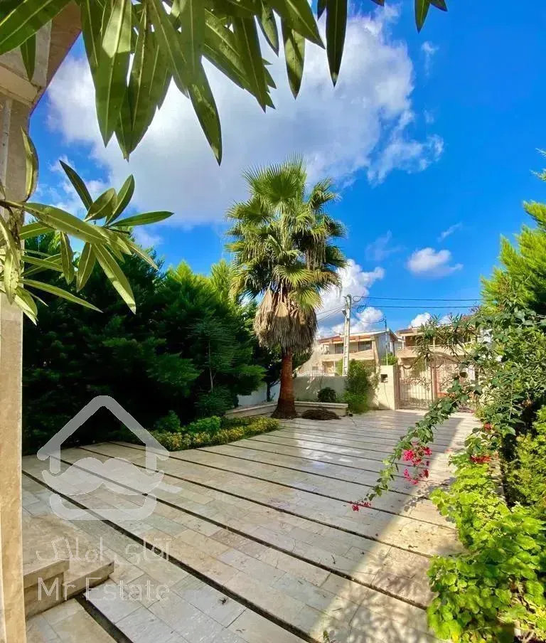 ویلا عمارت۴۵۰متری،با سند و ۳ کنتور**