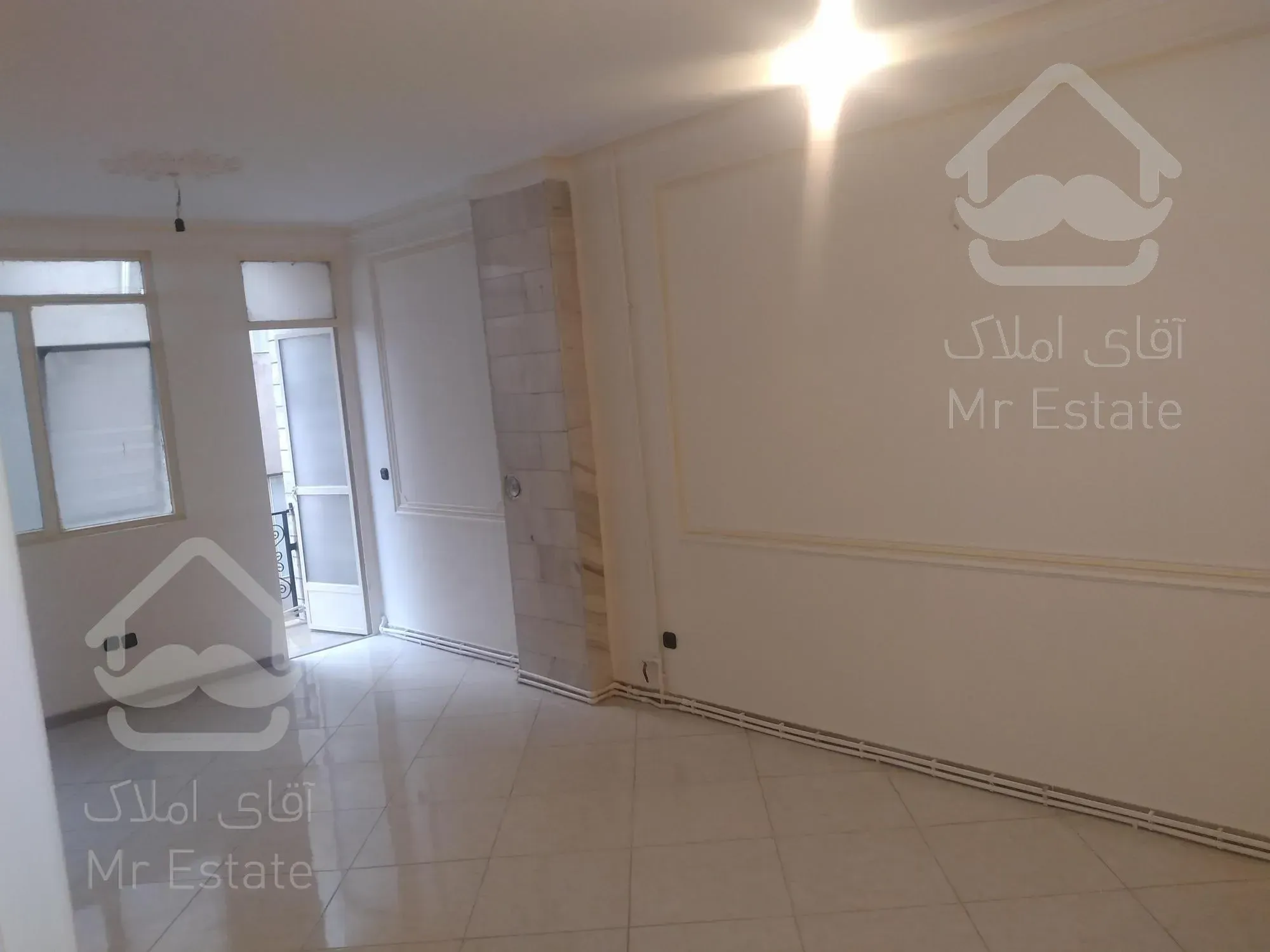 فروش آپارتمان ۶۸ متری ۲ خواب طبقه سوم تک واحدی رودکی آزادی