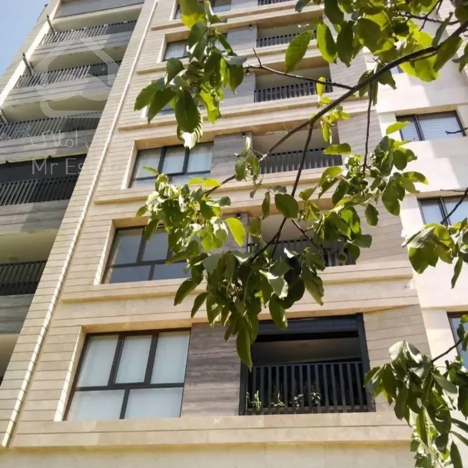 ۱۳۰مـتر/۳خواب/در بـرج بـرند و جـذاب ازگـل