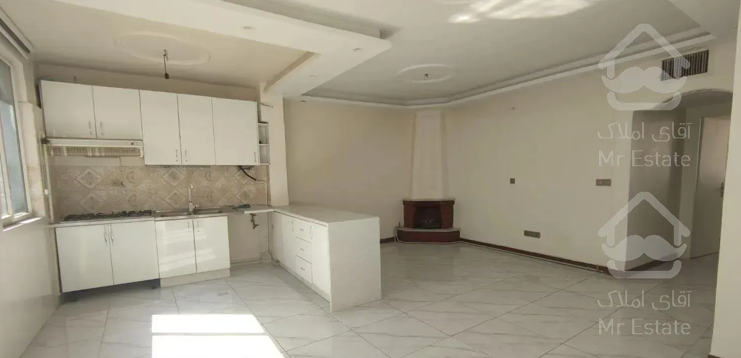 آپارتمان غرق نور ۶۲ متر دو خوابه قدوسی