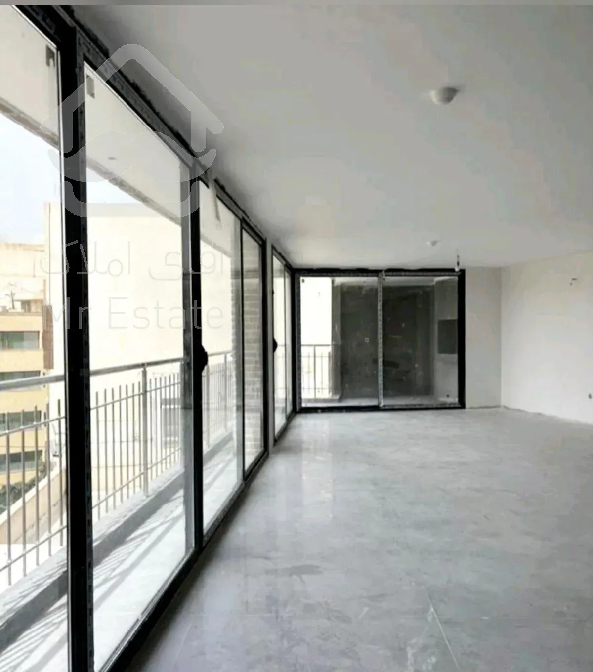 ۲۰۰متر /۳خواب/شریف واقفی/ط ۱و ۲ موجود/فول آپشن