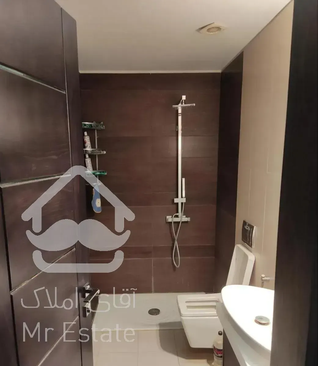 ویلایی/۲۱٠متر /۳خواب /فول امکانات