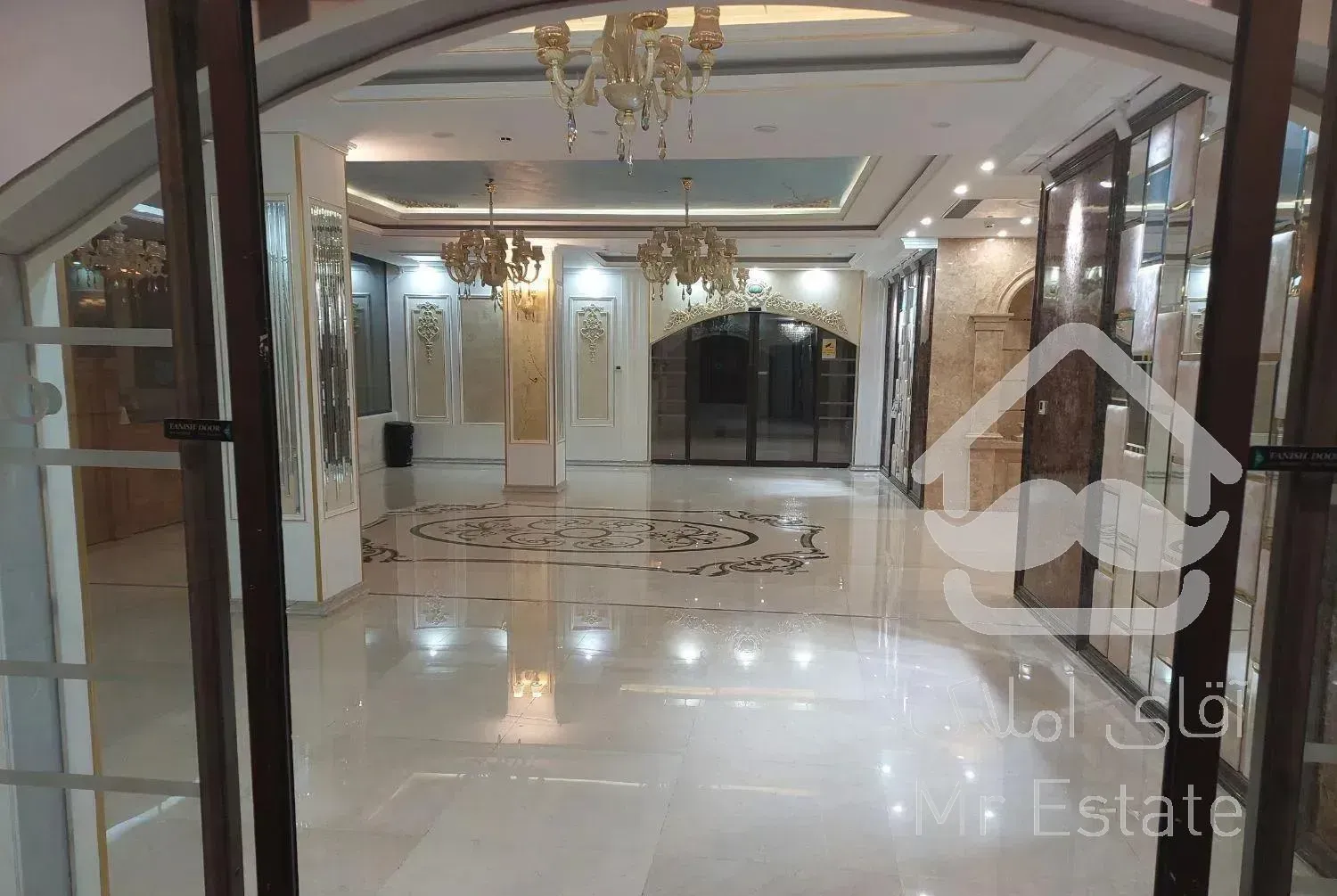 ۱۱۸ متر دو خواب برج آسمان دریاچه/چشم انداز کوه