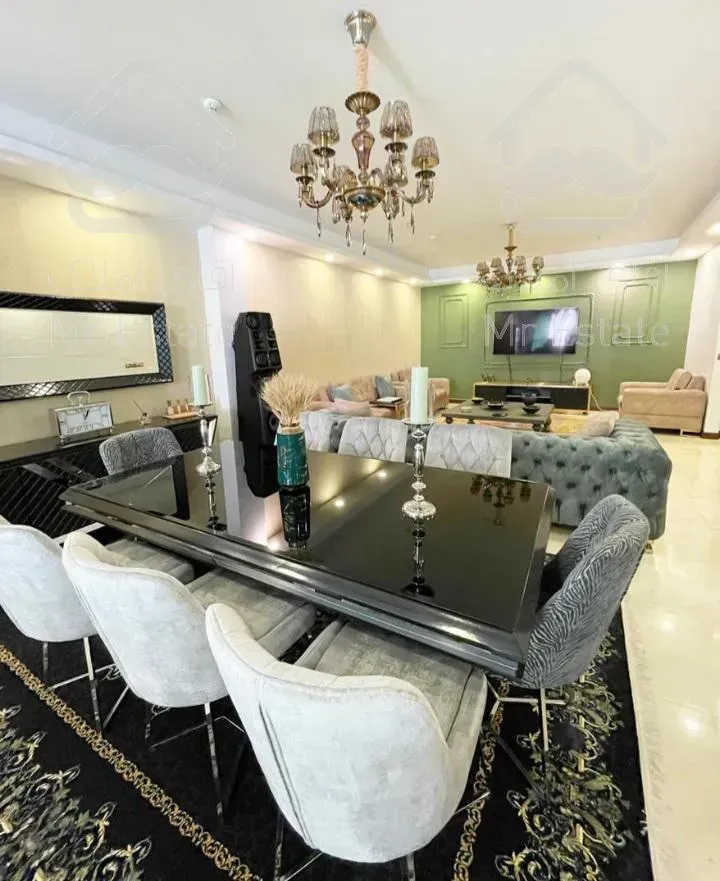 ۱۱۰متر آپارتمان در نیاوران