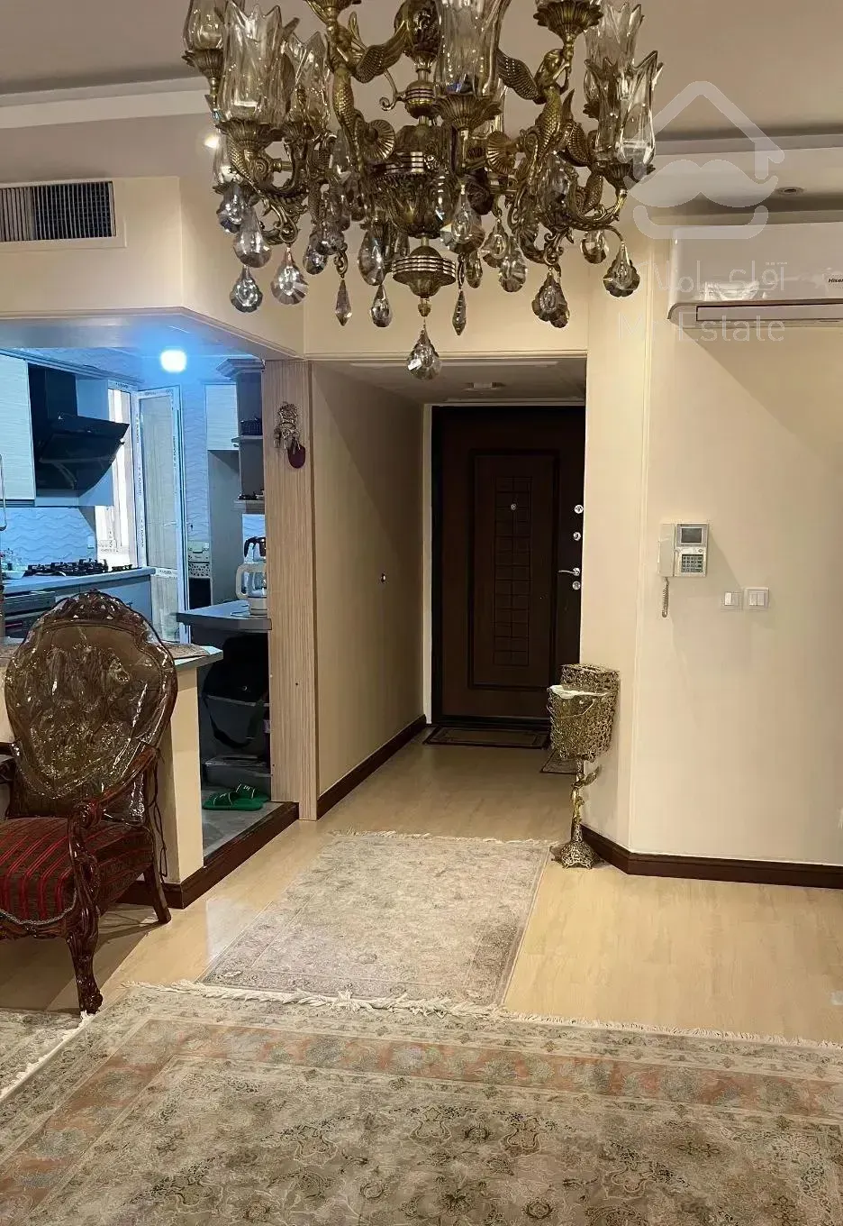 فروش آپارتمان ۱۳۸ متری ۳ خوابه خردمند جنوبی