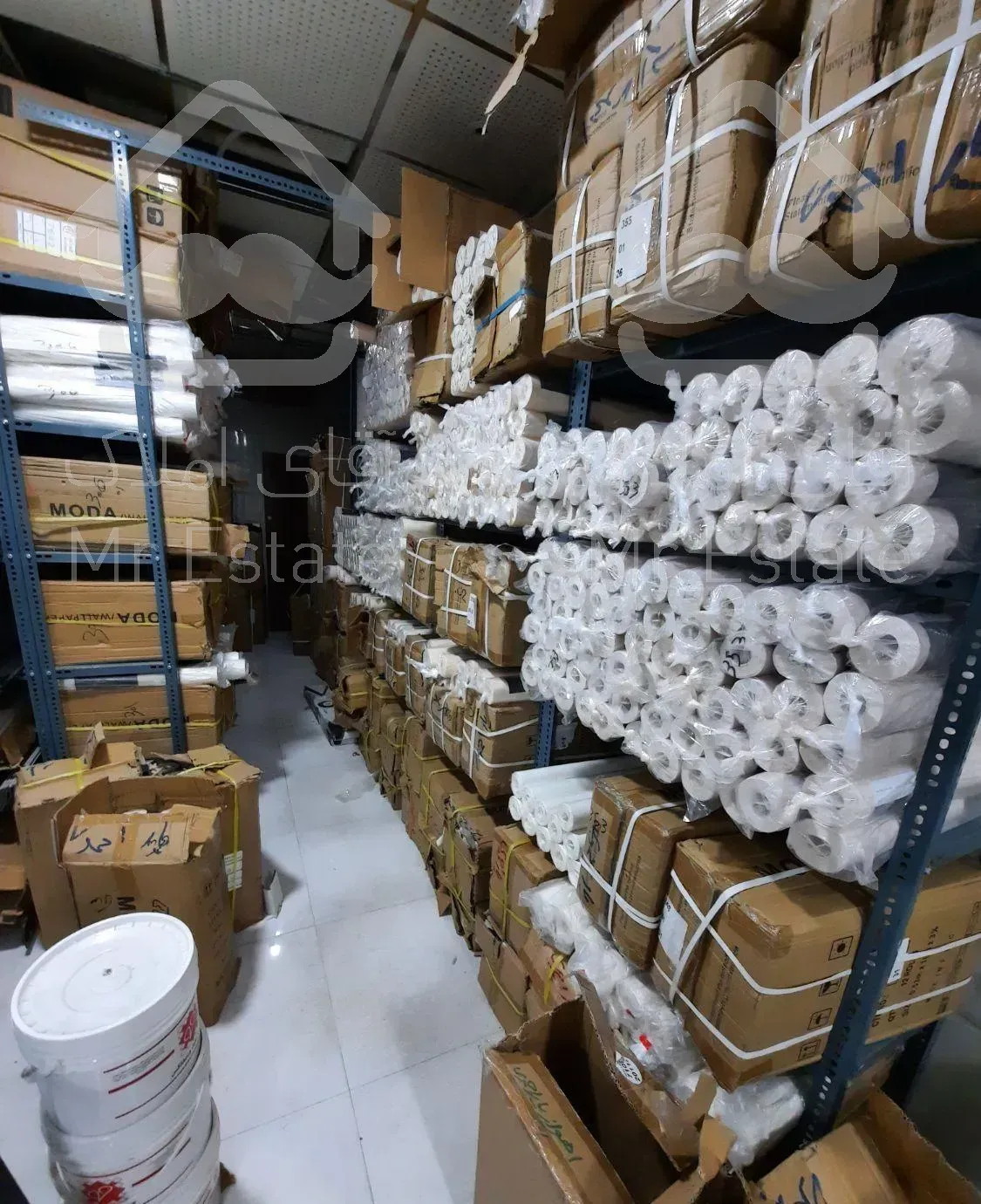 انبار پخش کاغذ دیواری در استان