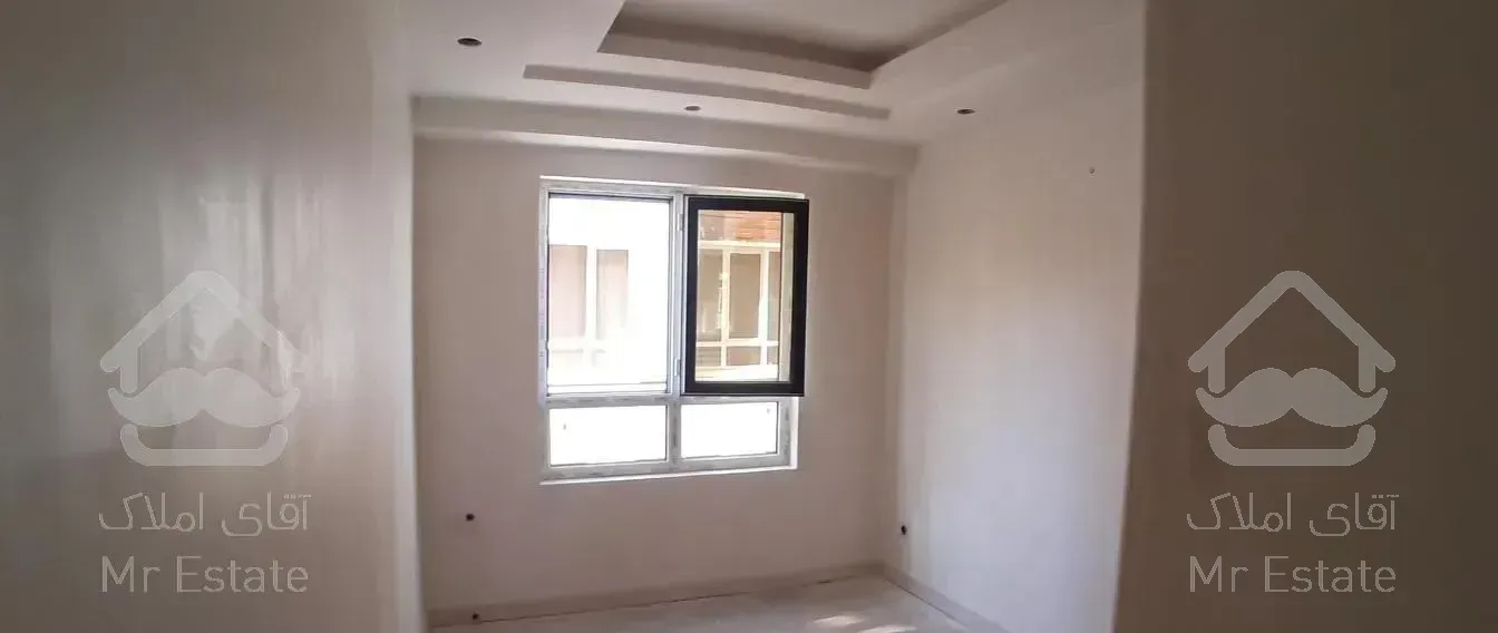 ۱۰۶ متر / آماده تحویل / فرعی دنج / کلید نخورده