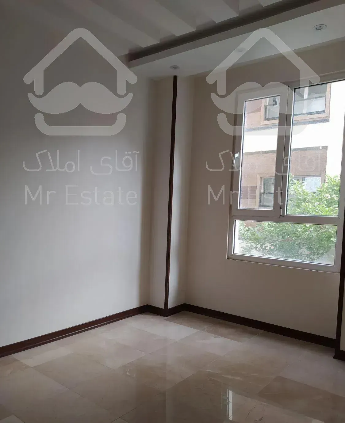 آپارتمان 141 متر سه خواب / تاپ لوکیشن ونک