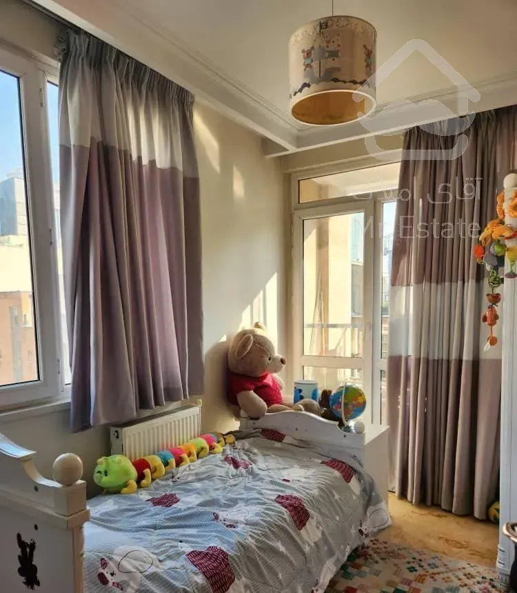 ۷۶متر۲خ/فول امکانات/طالقانی ولیعصر