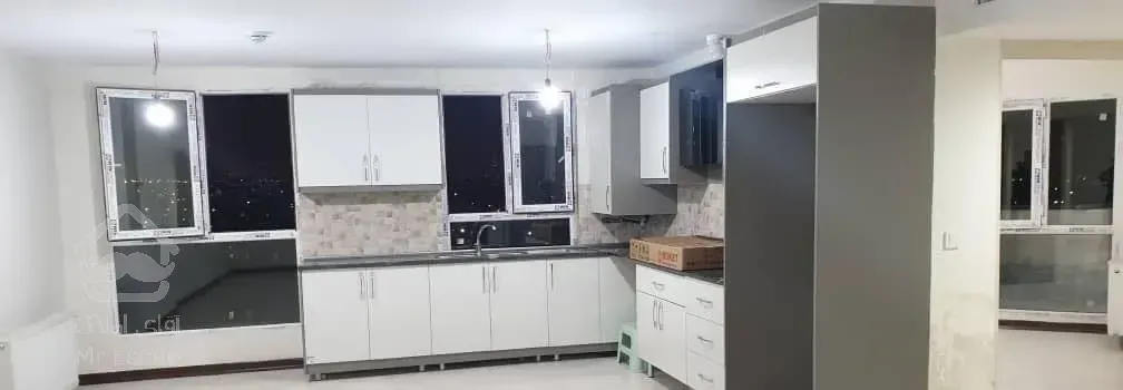 اپارتمان دو خواب فوق العاده تمیز