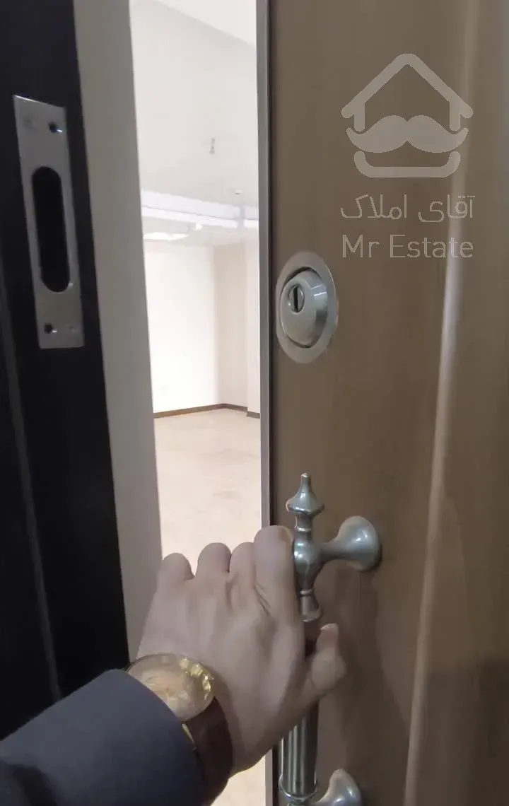 ۱۳۸متر/کلیدنخورده/بهترین فرعی منطقه/ویو ابدی/