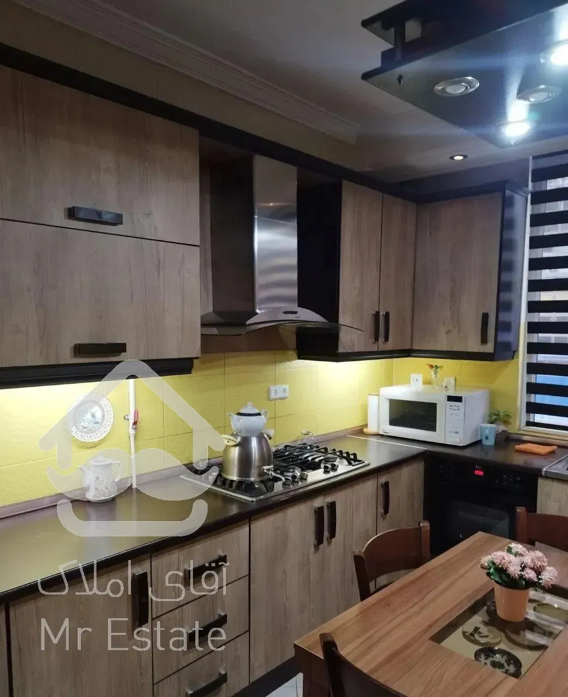 جماران ۱۵۲متر سه خوابه شیک