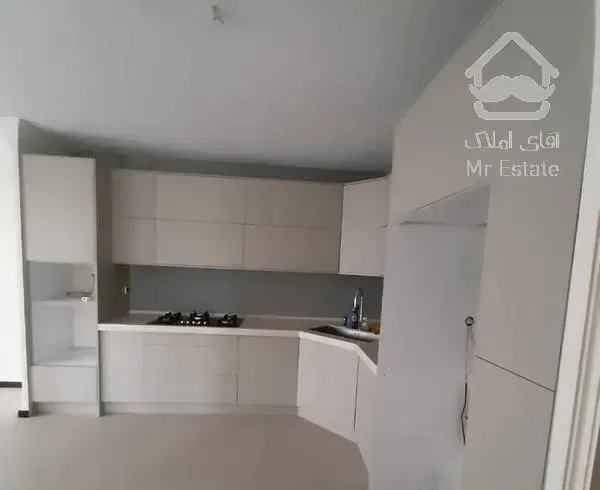 نیاوران١٣٠متر ٣خواب ویو شهر بازسازی مدرن