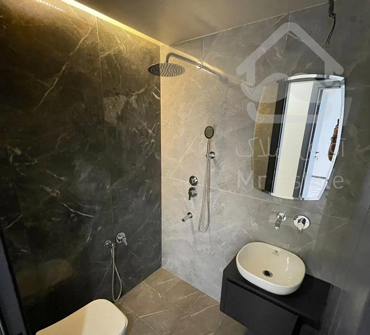 نوساز ۱۹۳ متری ۳ خوابه محدوده سوم