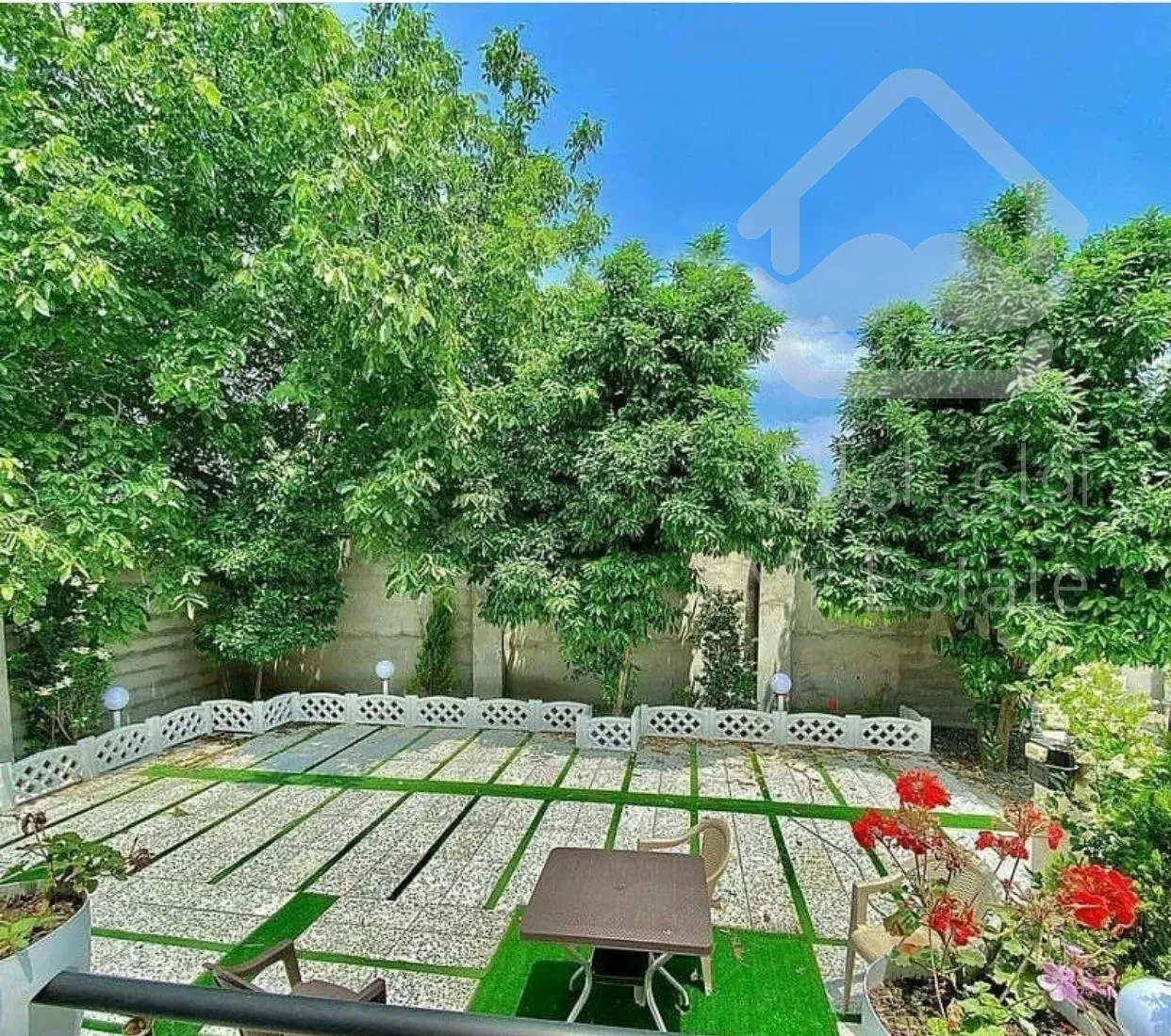 ویلاباغ210متربافت مسکونی/کلیدنخورده/اقساط بلندمدت