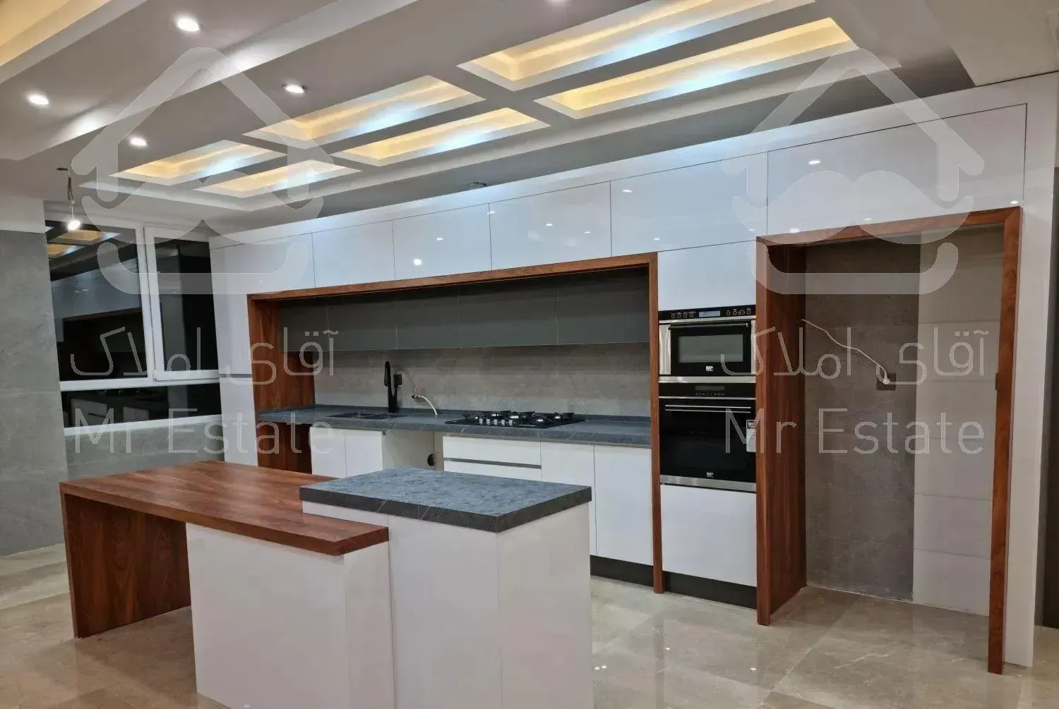 ۱۲۰ متر دو خواب / مطهری لارستان