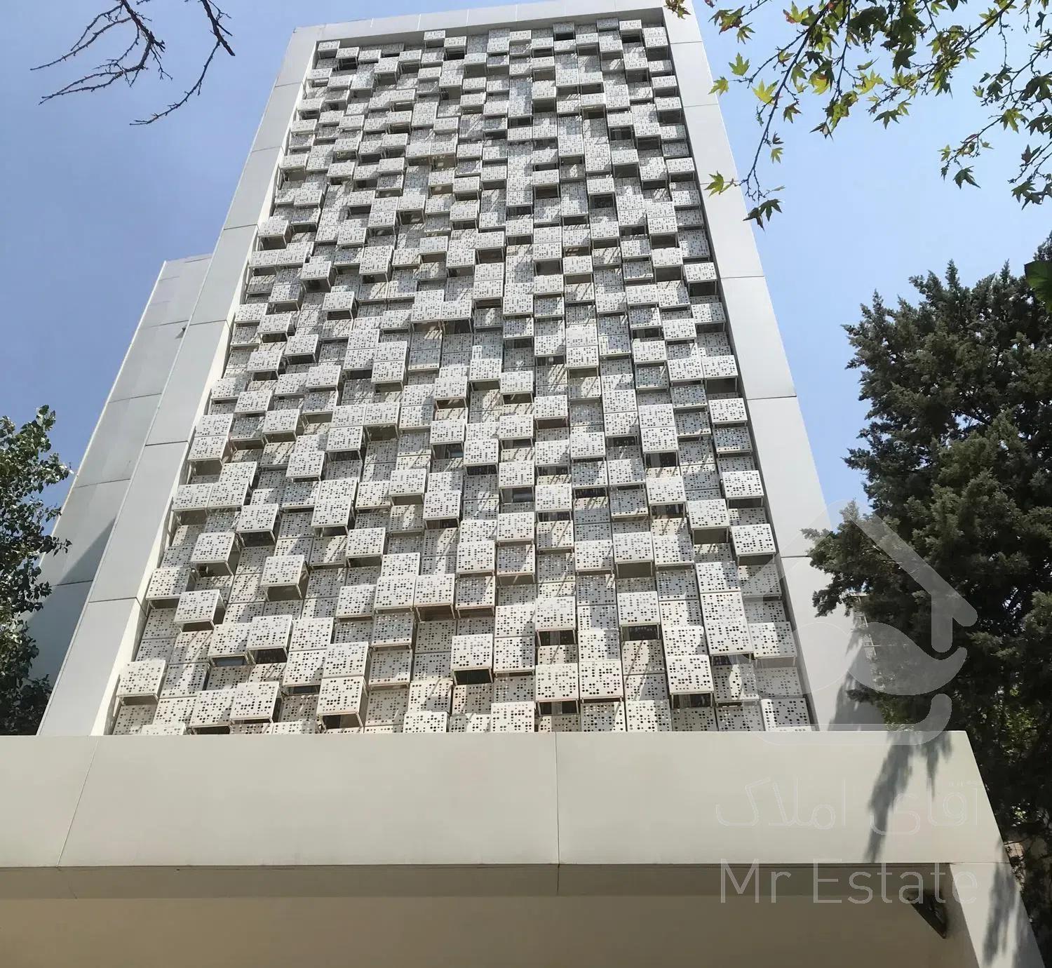 براصلی نیاوران ۸۸ متری ۲ خواب موقعیت اداری