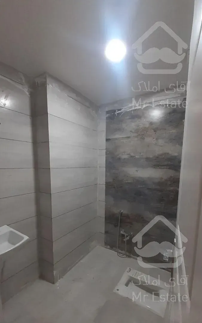 آپارتمان ۱۱۷ متری برج خرازی اردستانی