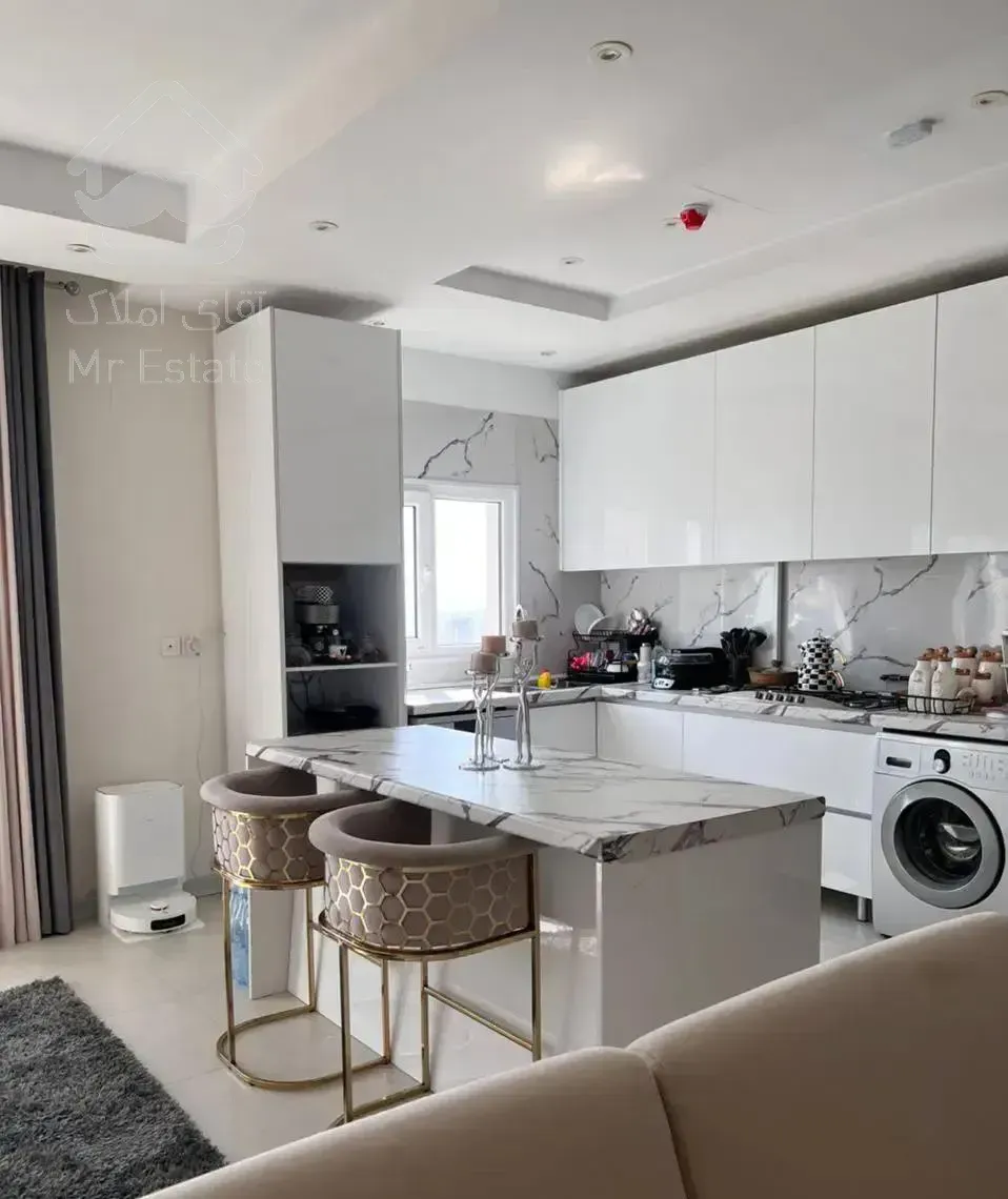 سوهانک ۱۵۰ متر ۳ خواب ویو ابدی/ برج سپیدار