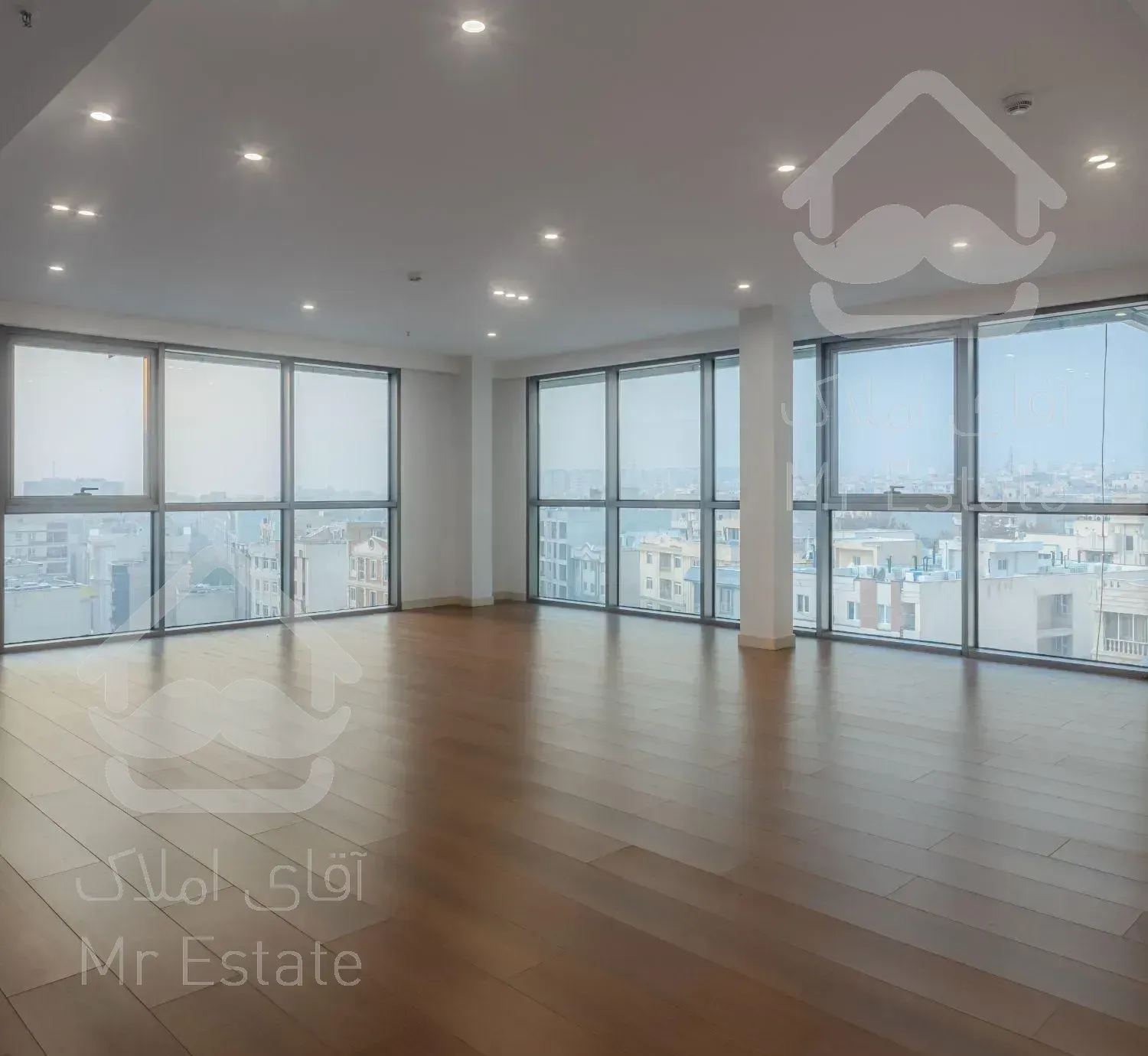 ۱۱۵متر‌ فراز ابرها *برج دوقلو میکا *شاهکار معماری