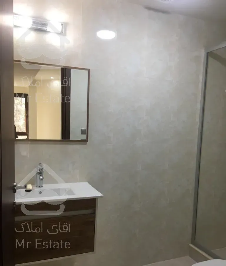 ۷۸ متر نوساز قلب ونک