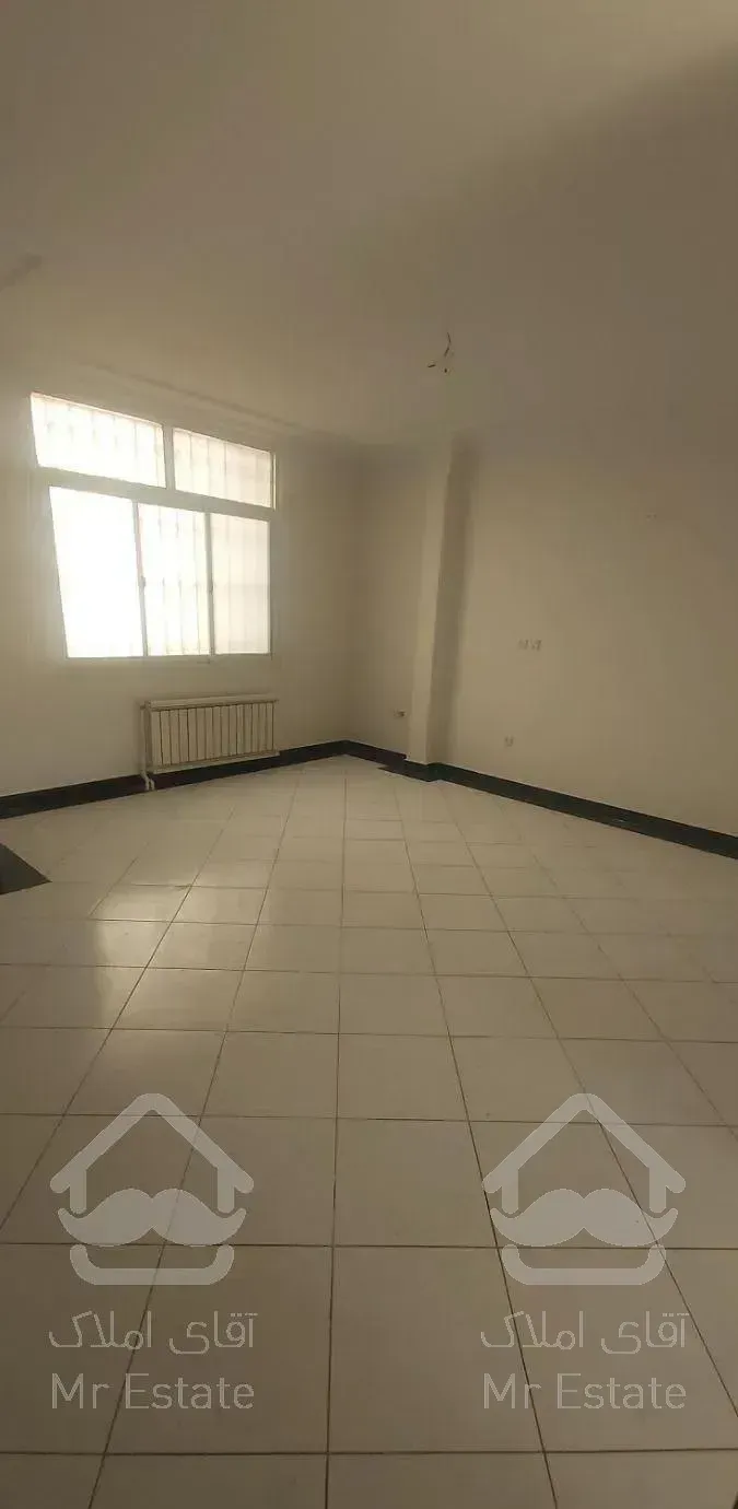 ۸۸ متر طبقه اول با پارکینگ انباری سنایی