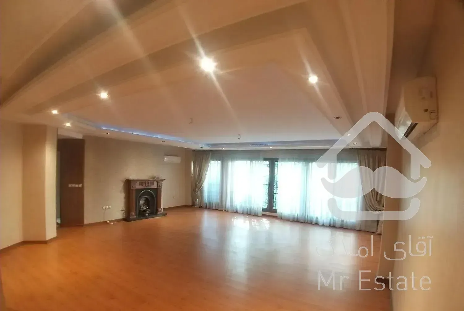 آرارات ۲۰۰ متر ۳ خواب رهن و اجاره