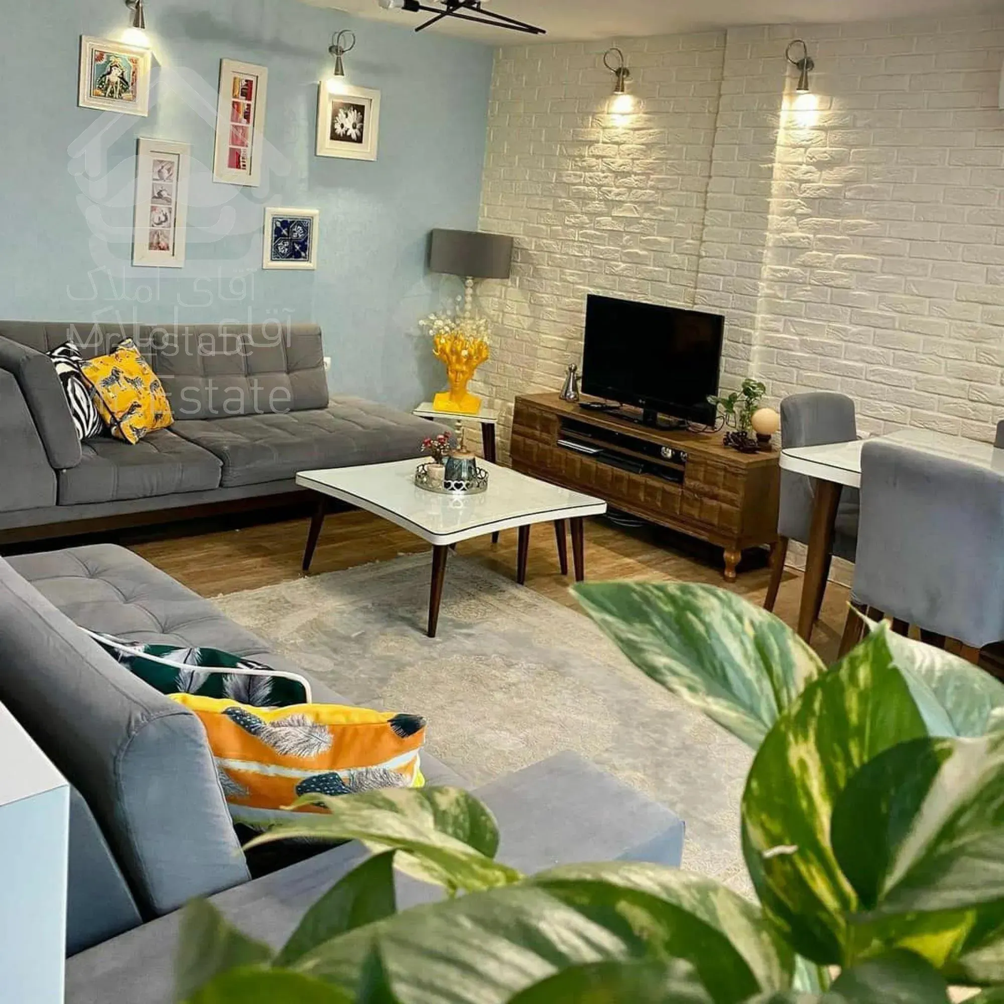 ۵۵ متری تهاتر با خودرو بروزترین برج در تهران