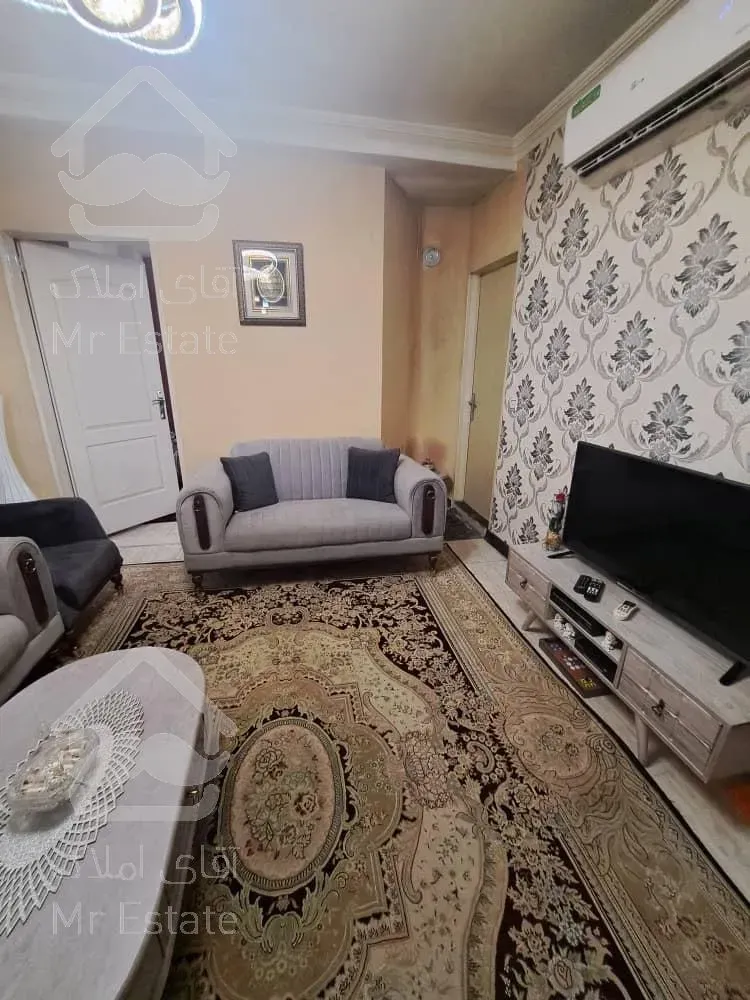 ۴۷متر/خوش نقشه/ط۲/بالکن/اسانسور/وحدت اسلامی