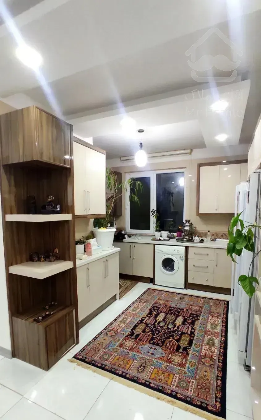 آپارتمان 110متری شیک تک واحد منتظری/ساخت 1400/