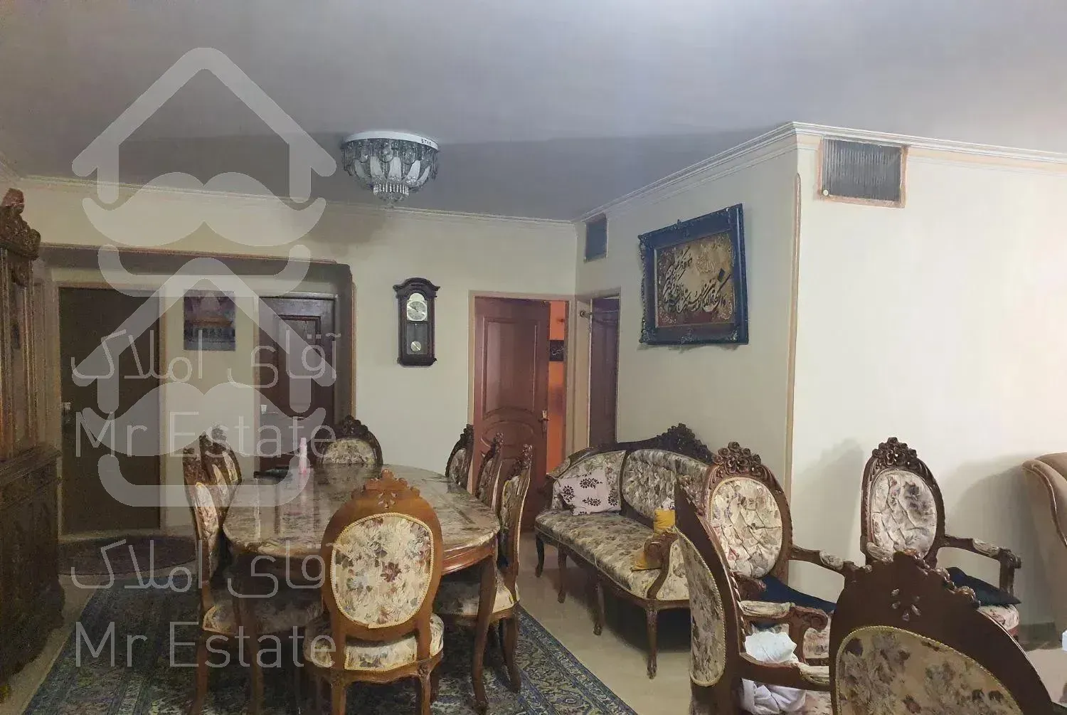 آپارتمان ۱۴۳ متر لوکیشن کنار کاخ