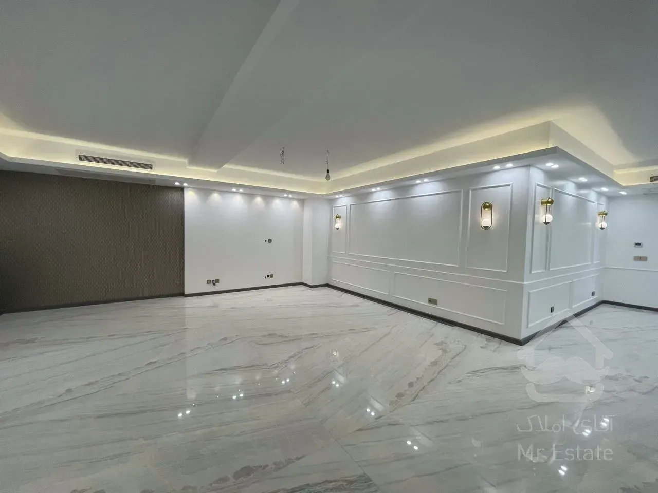 فروش آپارتمان ۲۱۱ متر نیاوران غرق در نور