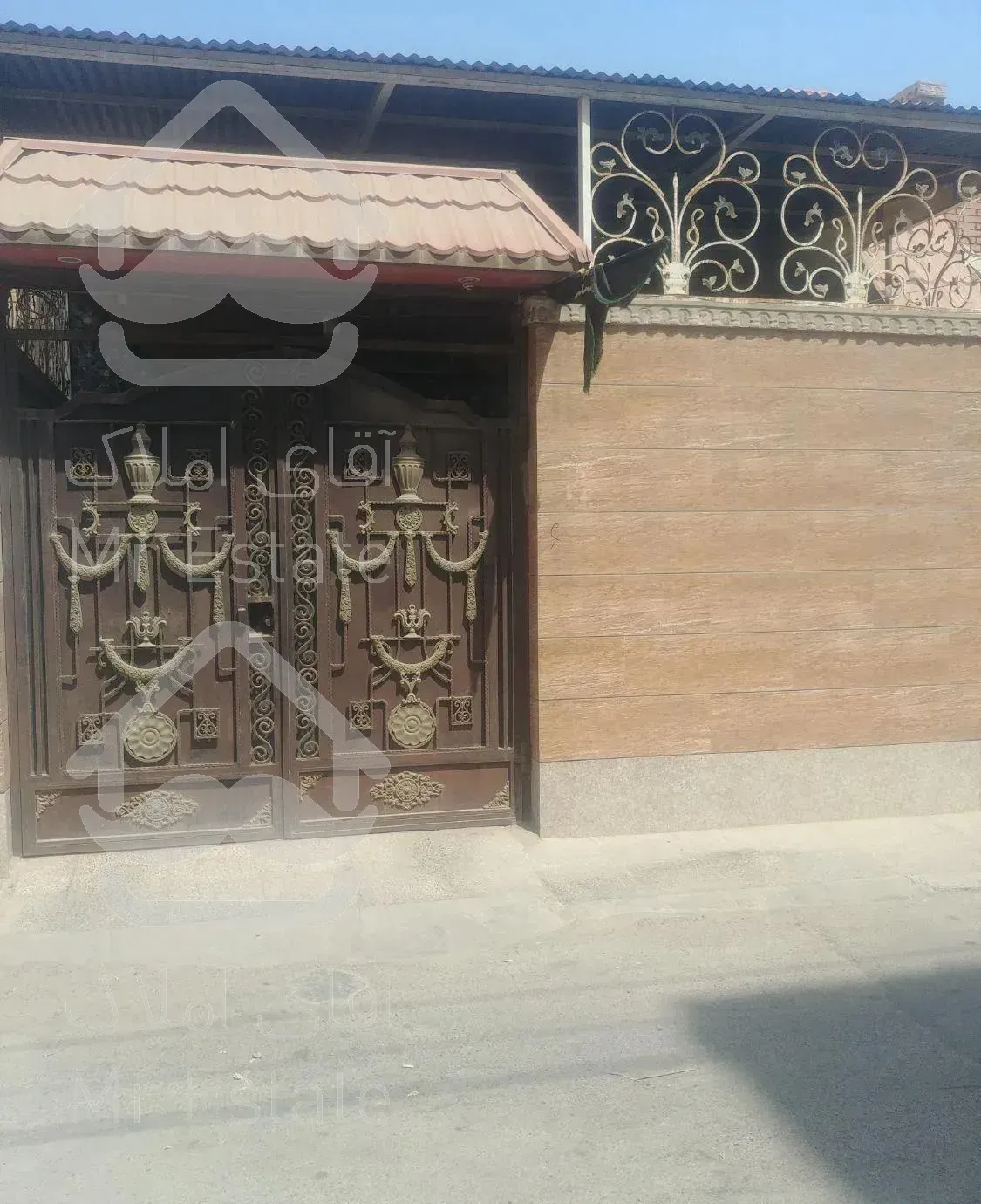 ویلایی کوی مدنیان نزدیک بازار فرش امام رضا(ع)