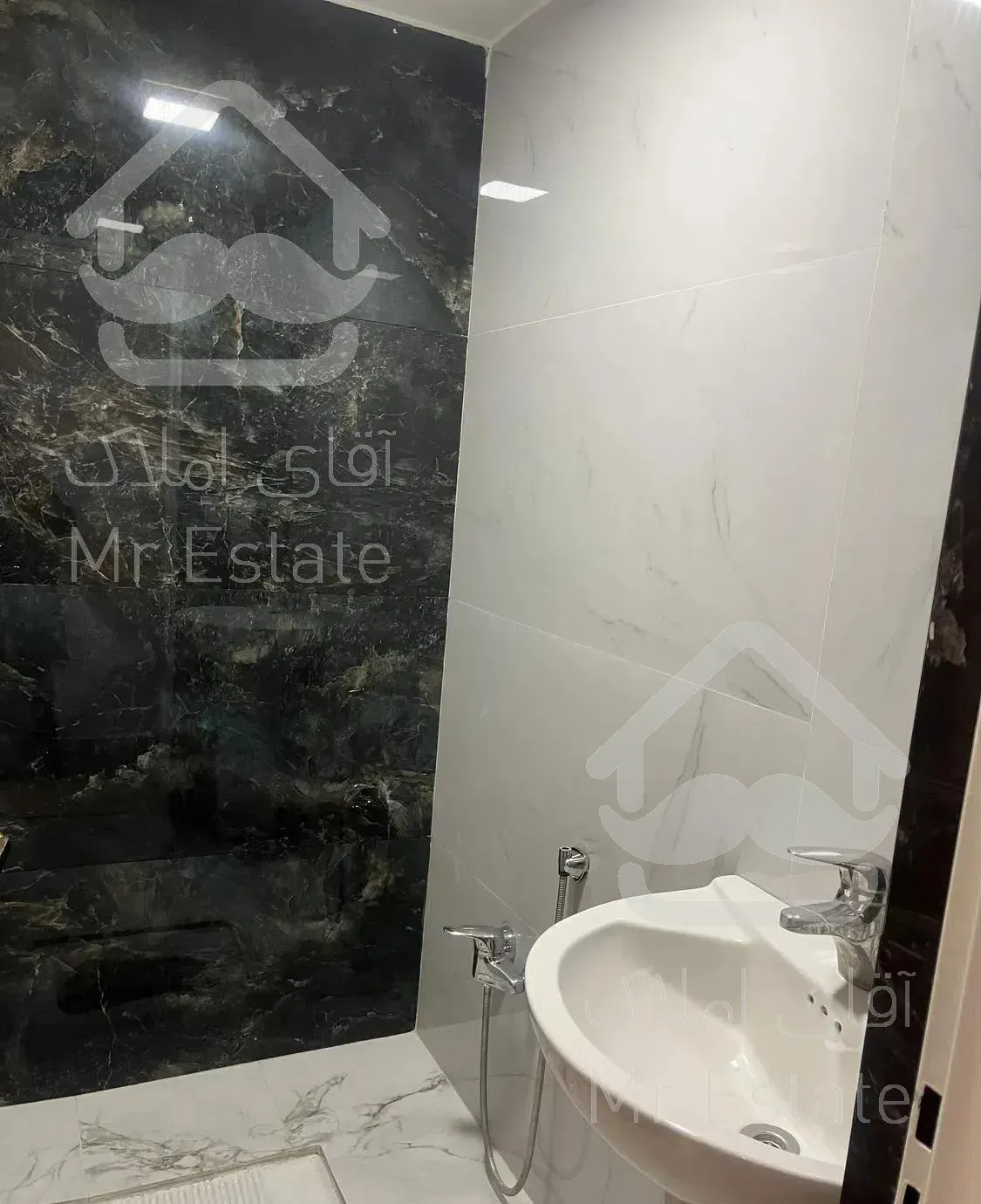 آپارتمان ١٠٠ متری خوش نقشه اندرزگو کریمی