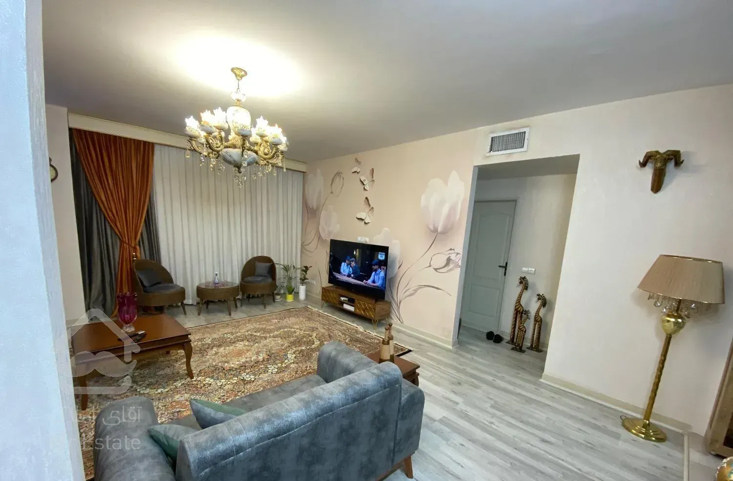 فروش واحد آپارتمان۹۰ متری