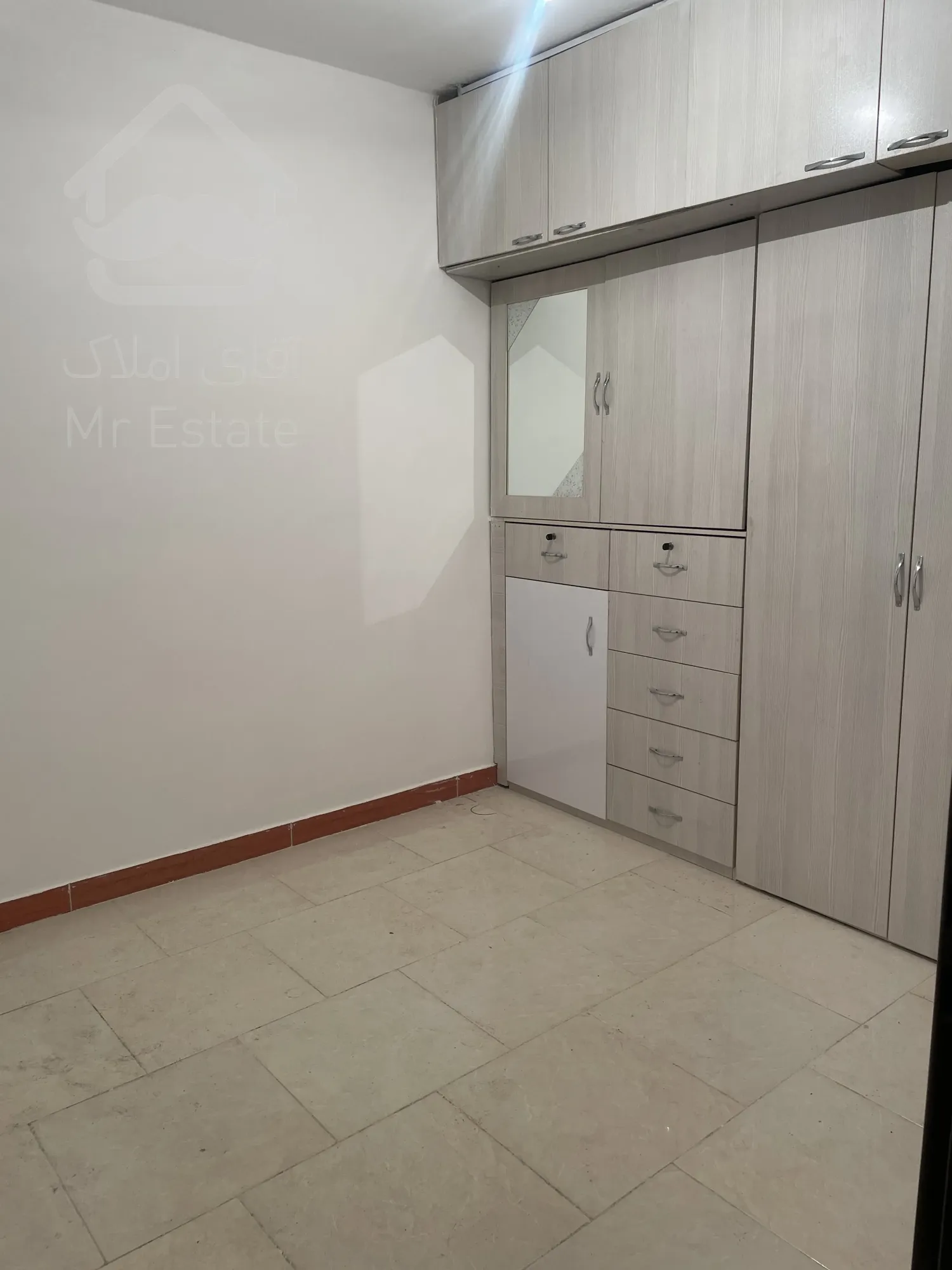 اجاره واحد نقلی وشیک درمقداد پاکدشت