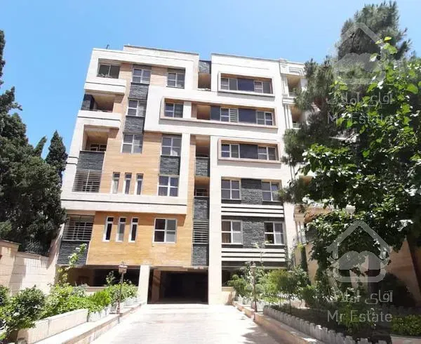 پونک بر بلوار کمالی شرقی 124 متر 2 پارکینگ سندی