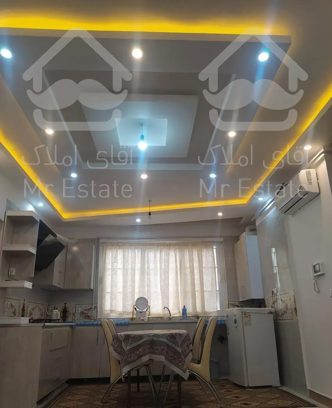 آپارتمان نوساز با پارکینگ در مسیر دریا