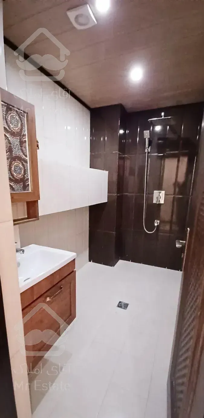 آپارتمان ۱۵۵ متری شمس آباد