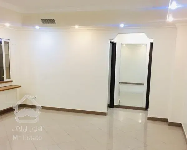 سعادت آباد - بالاتر ازمیدان کاج - خیابان دوم