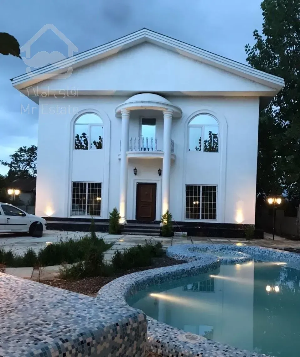 ۸۰۰ متر ویلا کاخ گیلان