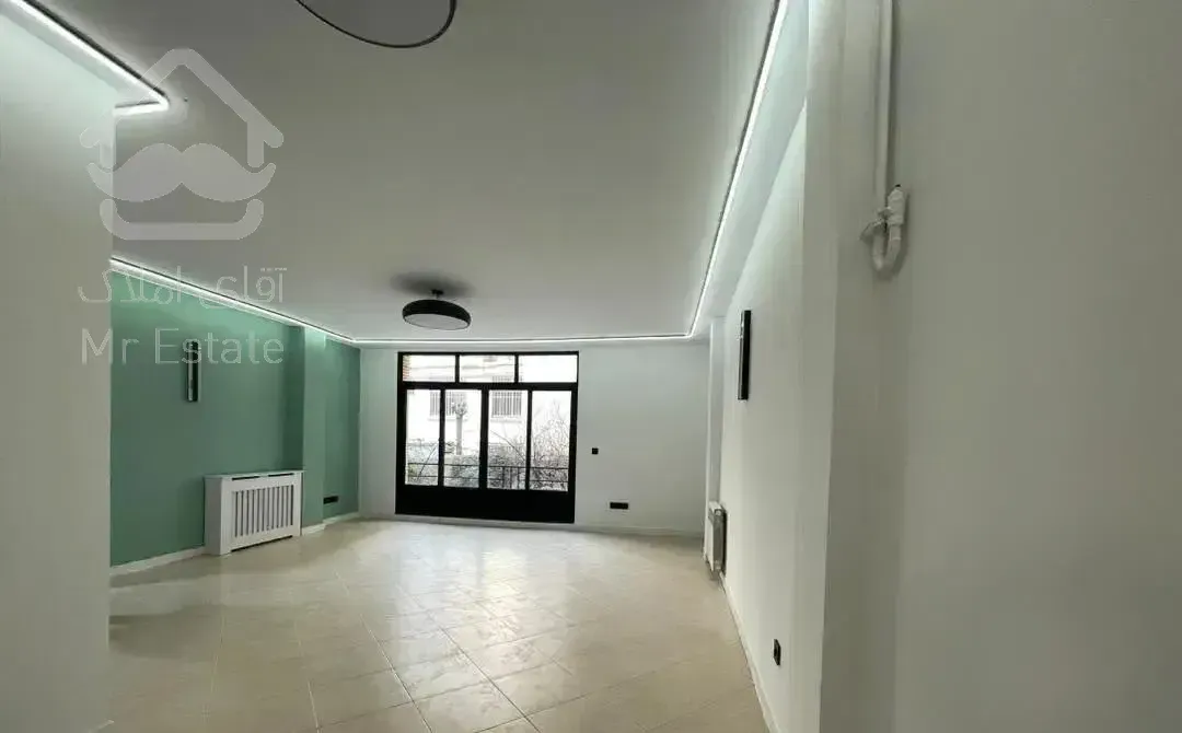 چند قدمی اندرزگو/حیاط اختصاصی / مناسب کار و سکونت